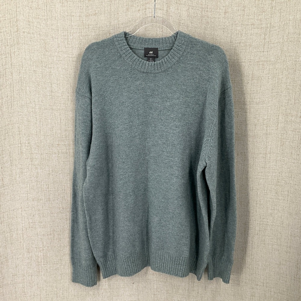 H&M Sweater Mens L Green Wool Relaxed Fit Crewneck Pullover Classic Minimalist